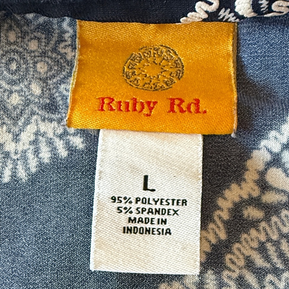 Ruby Rd. Navy Blouse & White Top Size L - Picture 6 of 6